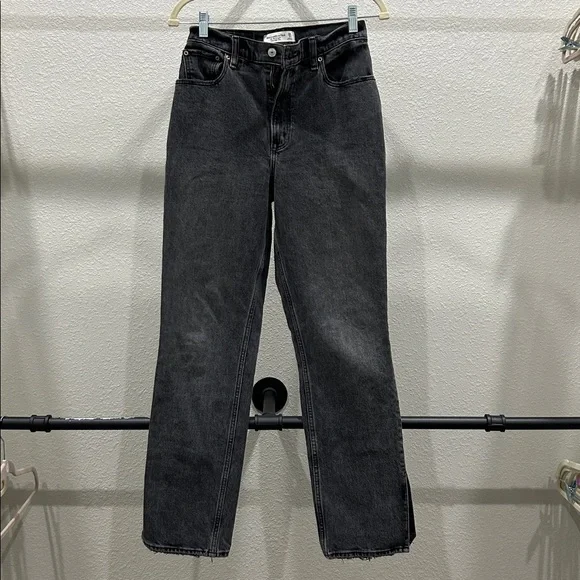 Abercrombie 90S Straight Jeans Sz 2/26S - Picture 4 of 5